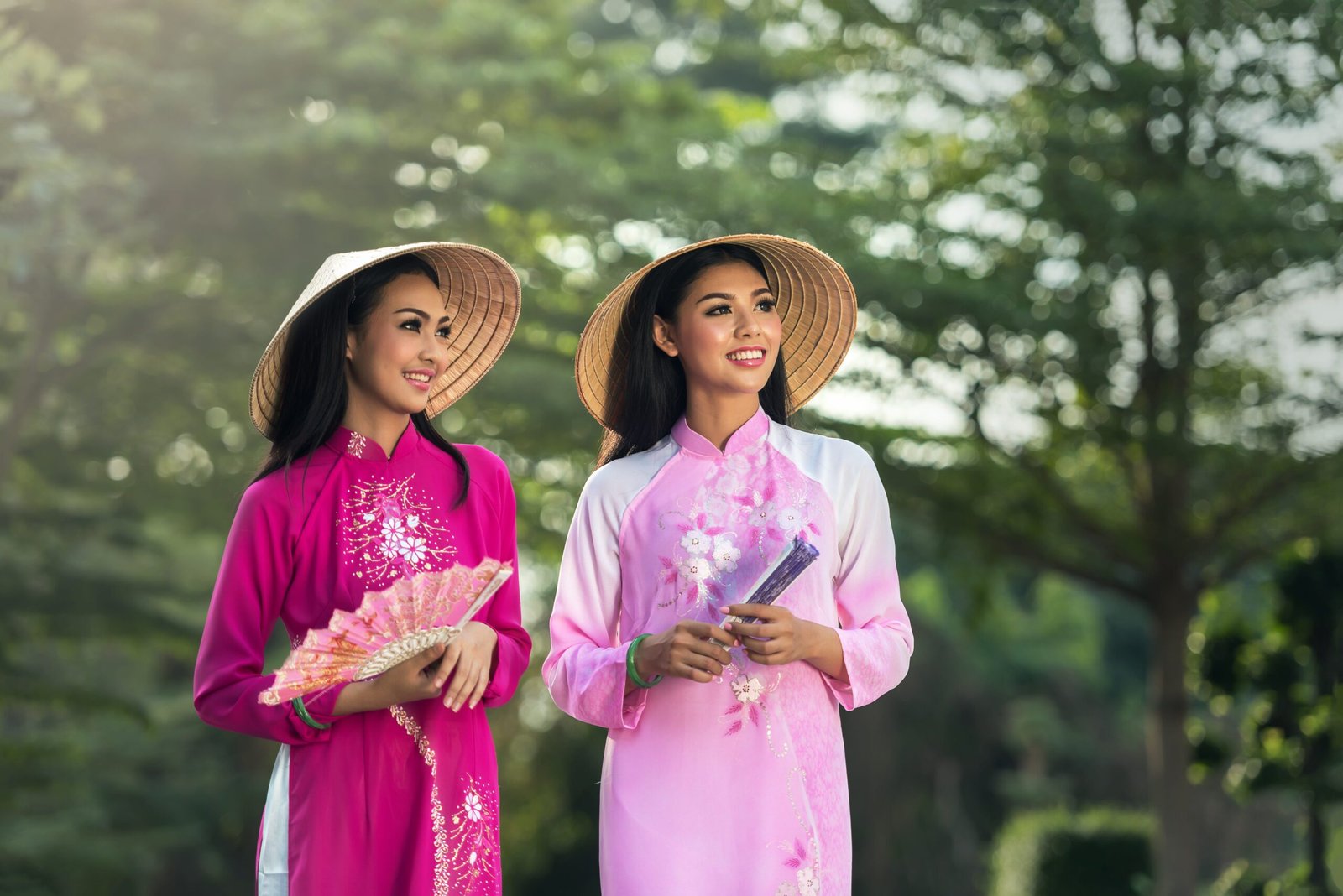 Women’s Dresses by Color: The Complete Style Guide (2026)